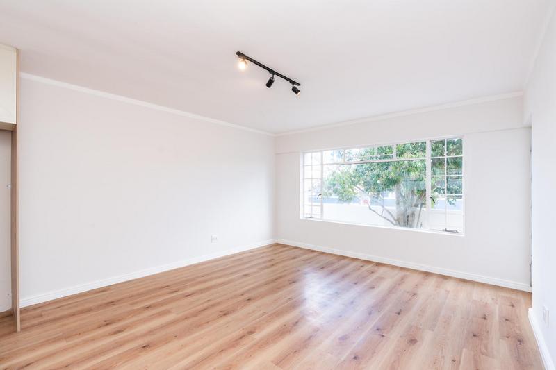 To Let 2 Bedroom Property for Rent in Claremont Upper Western Cape